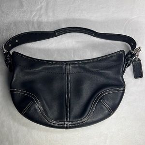 Coach black 2004 Soho Hobo 9541